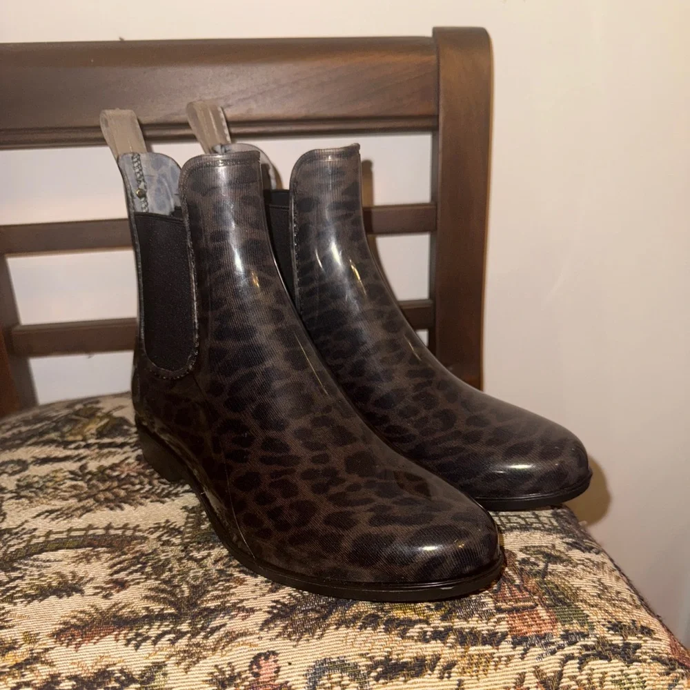 Sam Edelman Tinsley Leopard Print Chelsea Rain Boots | Size 7